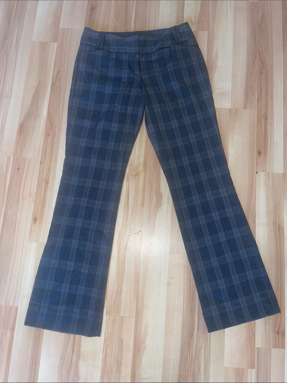 The limited Cassidy fit pants size 6